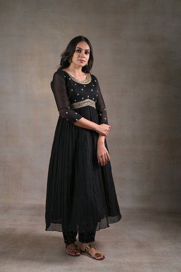 Black flared kurta set