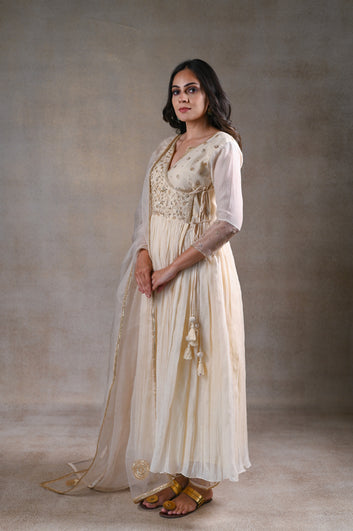 Ivory arzu kurta set
