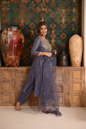 RASPBERRY EMBROIDERED KURTA SET