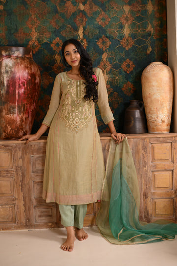 JADE EMBROIDERED KURTA SET